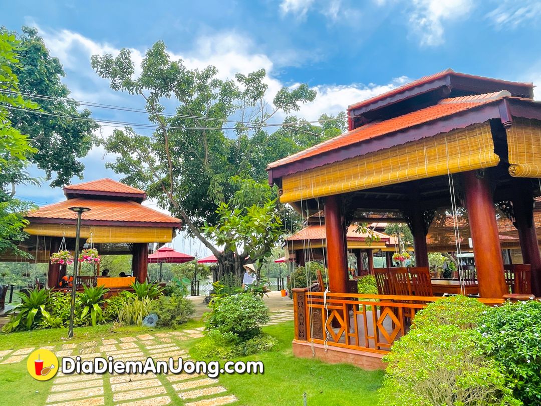 Trải nghiệm hải sản tươi sống, ngay tại hầm rượu lớn nhất Bà Rịa - ảnh 2 trai nghiem hai san tuoi song, ngay tai ham ruou lon nhat ba ria - anh 2