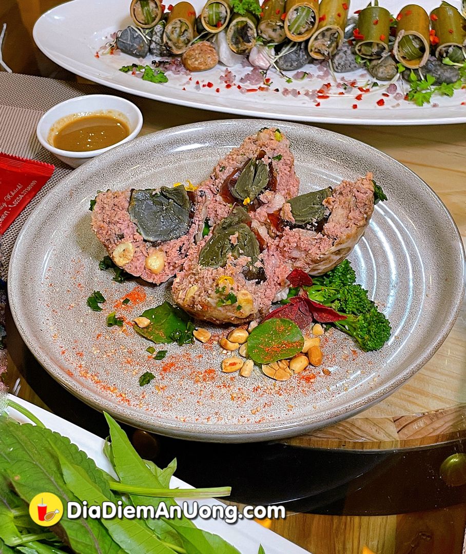 Trải nghiệm hải sản tươi sống, ngay tại hầm rượu lớn nhất Bà Rịa - ảnh 21 trai nghiem hai san tuoi song, ngay tai ham ruou lon nhat ba ria - anh 21