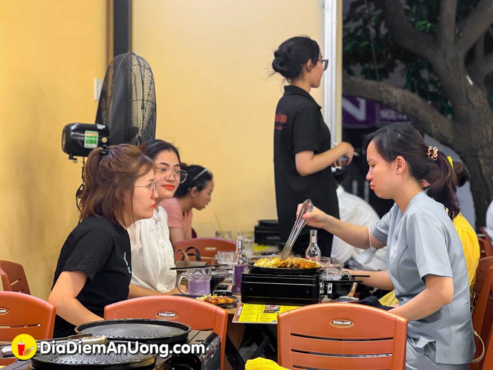 lo dat bbq chinh thuc co mat tai tan phu - free nuoc ngot uong thoa thich - anh 33