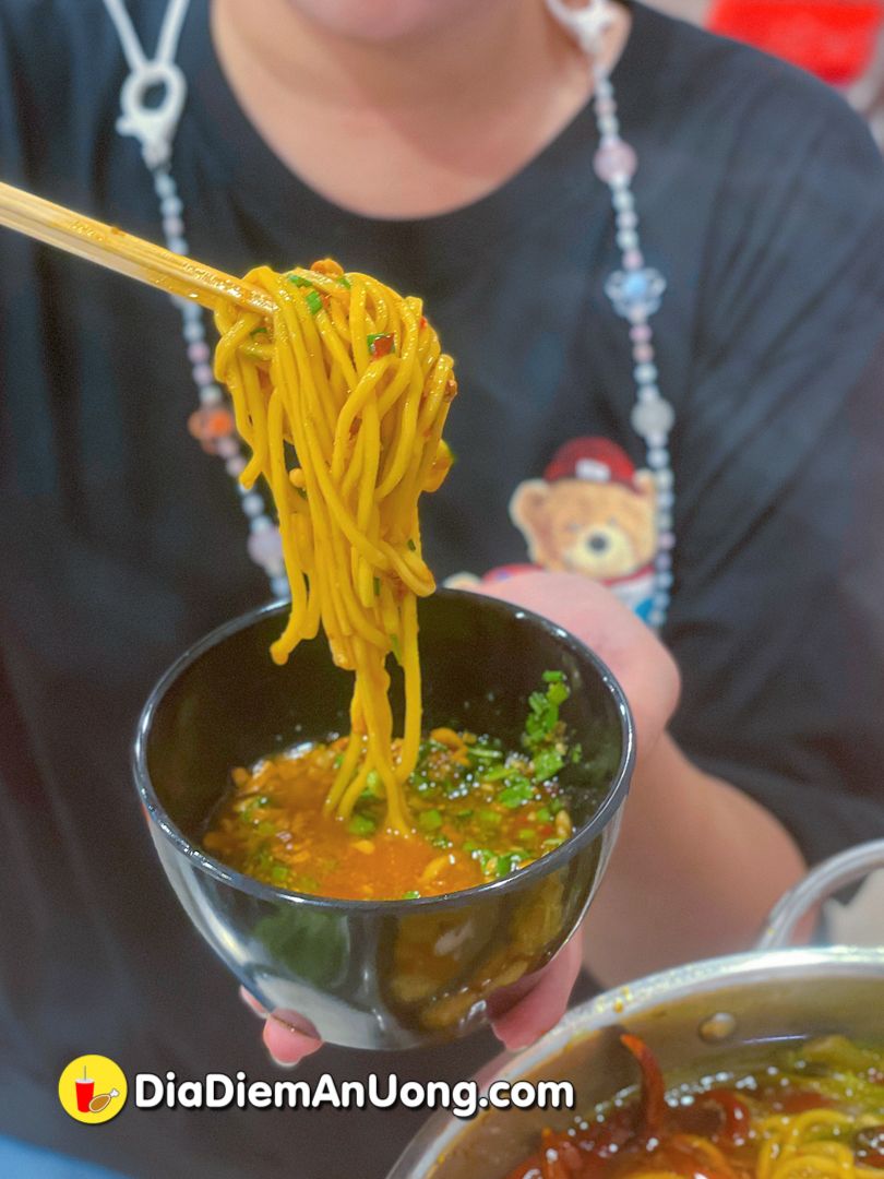 Ghé Thái Sumo ăn lẩu thái chua cay tê tái - thử ngay cách mix match món độc lạ - ảnh 23 ghe thai sumo an lau thai chua cay te tai - thu ngay cach mix match mon doc la - anh 23