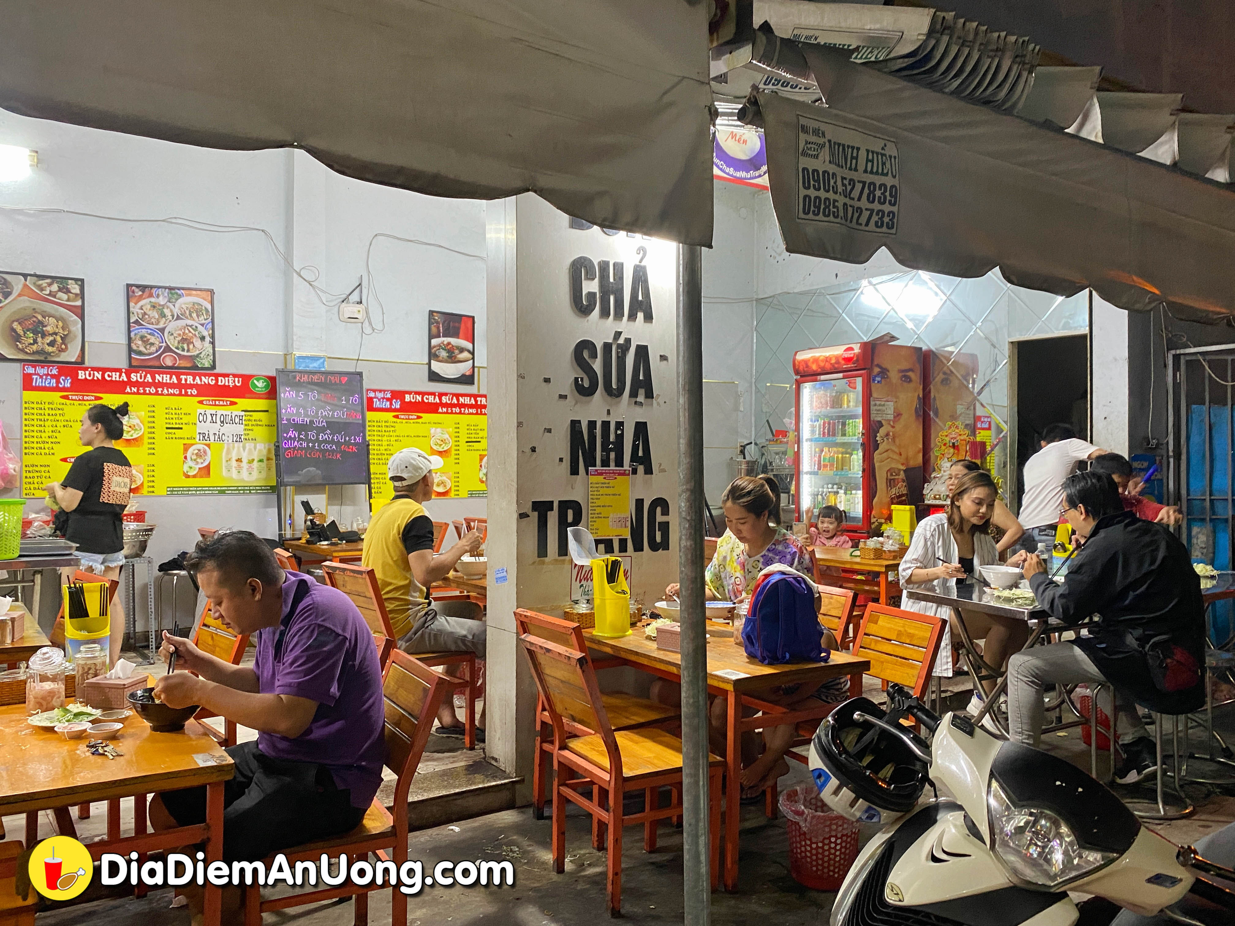 choang vang to bun cha sua nha trang khong lo full topping lan dau xuat hien o ben binh tan - anh 17