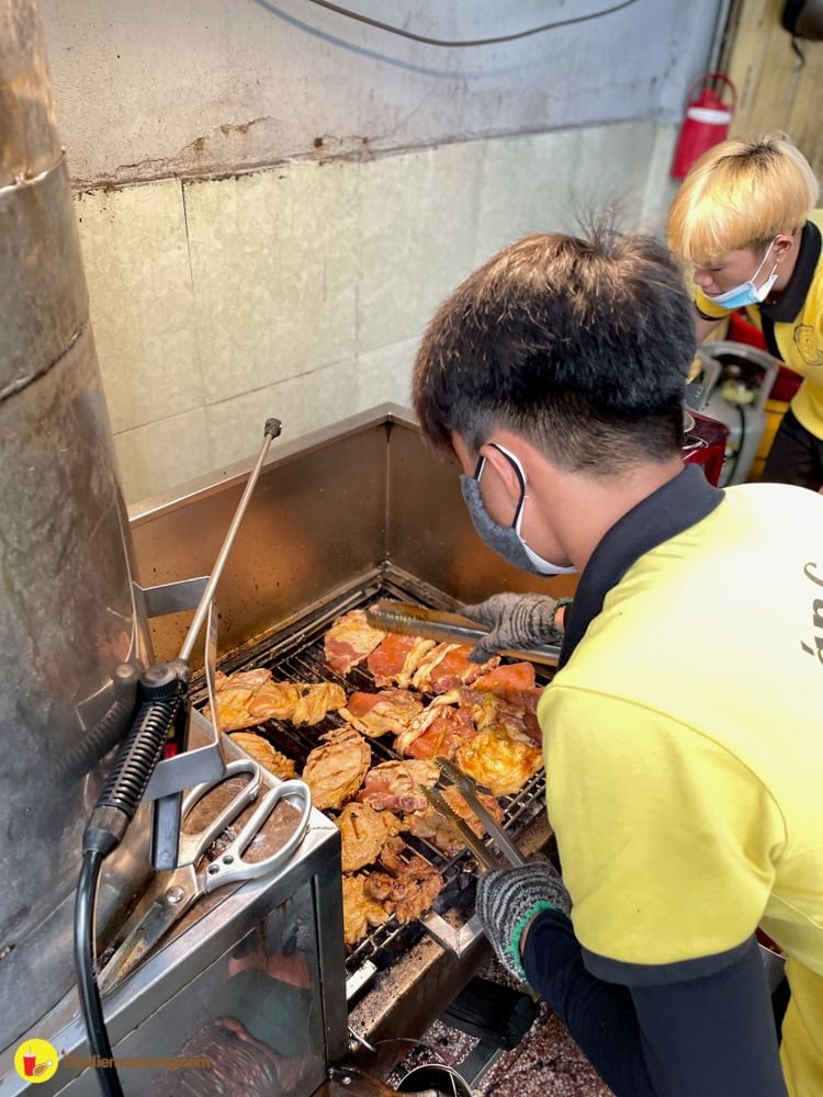 dia com tam suon bi cha cuc nhieu ma con re nhu cho cua ong chu style "cao boi"  - anh 14