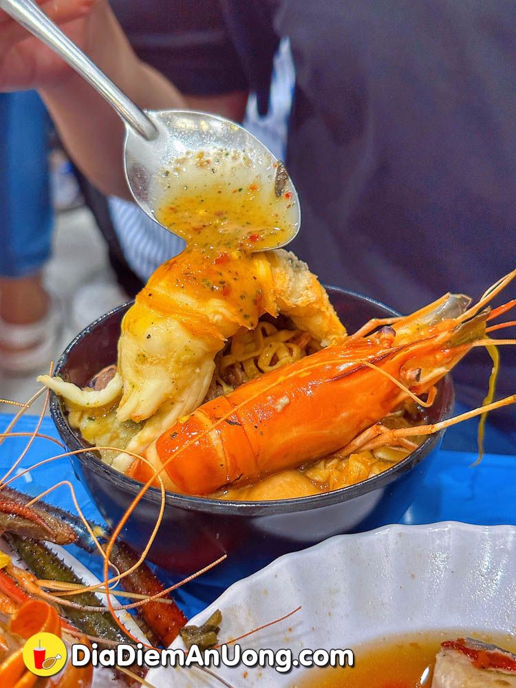 Bóc trần sự thật tiệm lẩu cá HOT nhất Tân Bình ngày bán 1000lít nước lẩu vẫn không đủ bán -CHƠI LỚN BAO 1 - ĐỔI 1 - ảnh 15 boc tran su that tiem lau ca hot nhat tan binh ngay ban 1000lit nuoc lau van khong du ban -choi lon bao 1 - doi 1 - anh 15