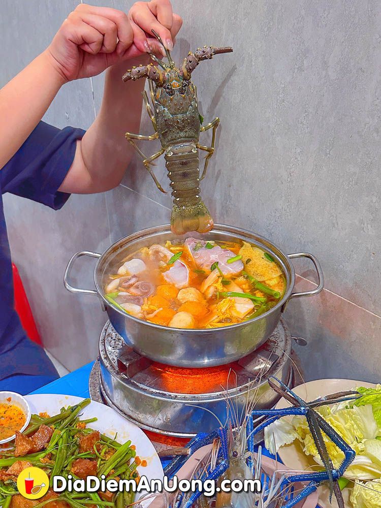 Bóc trần sự thật tiệm lẩu cá HOT nhất Tân Bình ngày bán 1000lít nước lẩu vẫn không đủ bán -CHƠI LỚN BAO 1 - ĐỔI 1 - ảnh 3 boc tran su that tiem lau ca hot nhat tan binh ngay ban 1000lit nuoc lau van khong du ban -choi lon bao 1 - doi 1 - anh 3