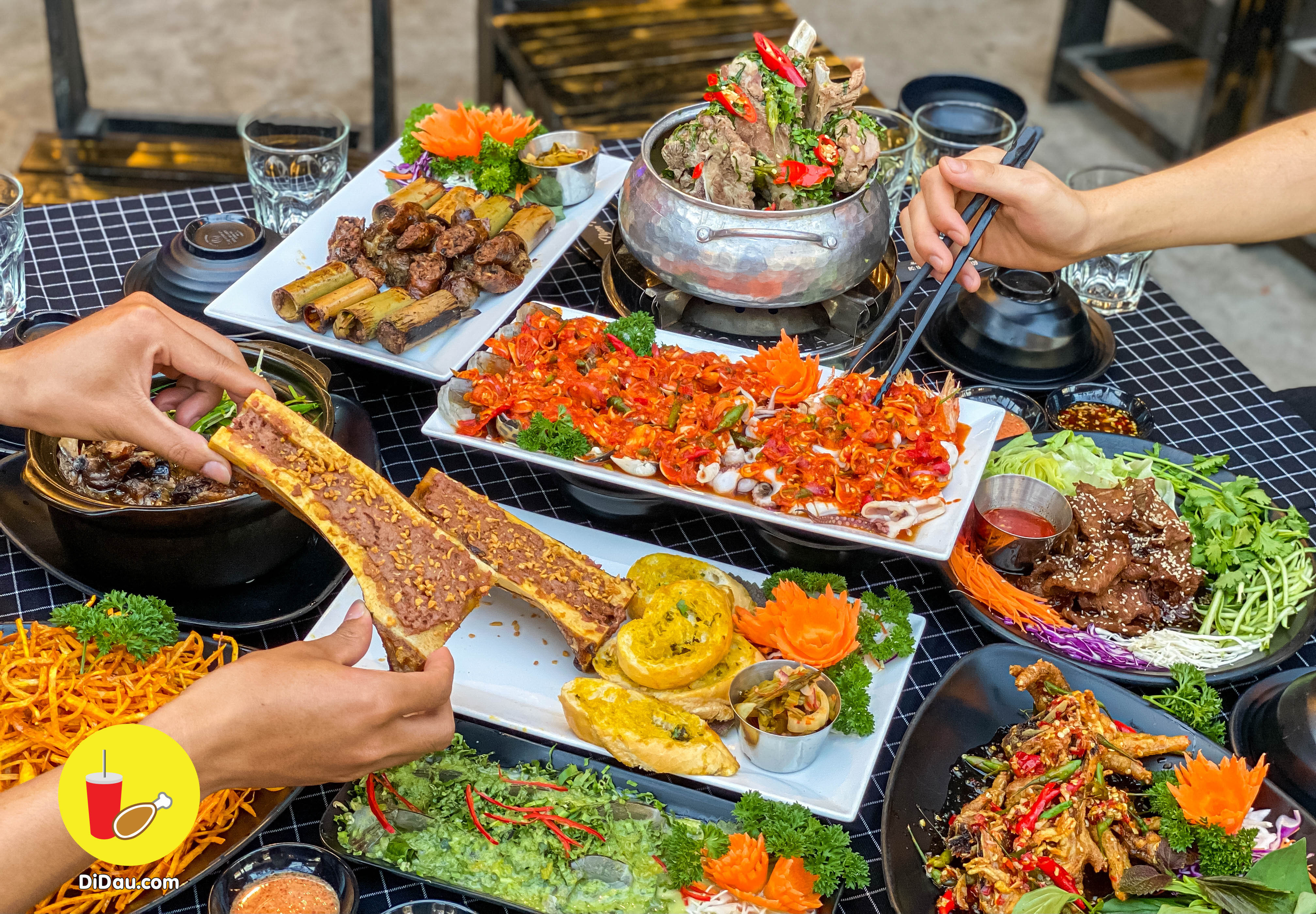 Say xuyên màn đêm với MÚP FOOD & BEER, thiên đường vui chơi tới sáng dành cho hội cú đêm - ảnh 2 say xuyen man dem voi mup food & beer, thien duong vui choi toi sang danh cho hoi cu dem - anh 2