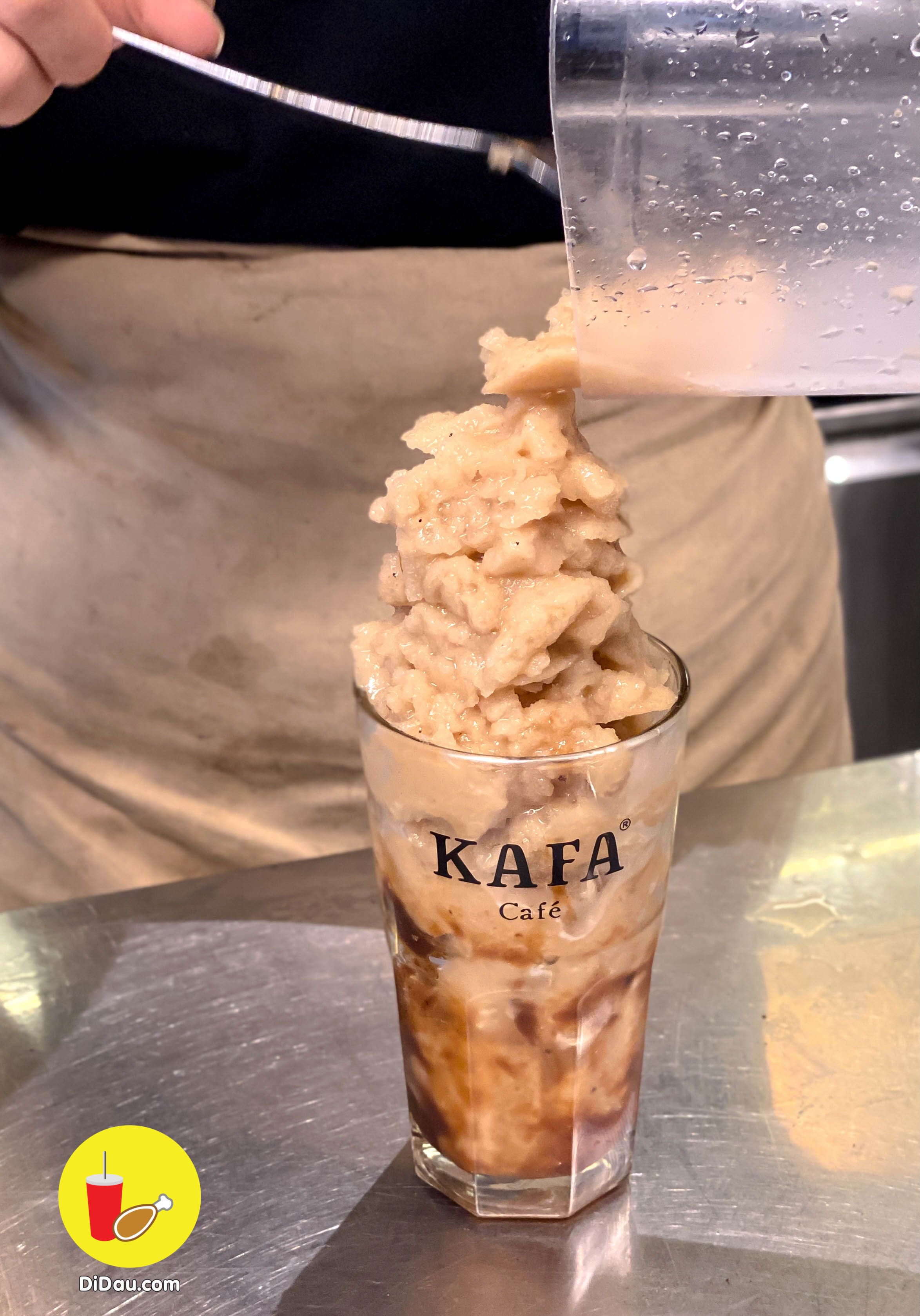 Đê mê tê tái với ME TUYẾT & MÊ TA ĐÀO mát lạnh của nhà KAFA, món đồ uống ngon lành bất chấp thời tiết - ảnh 4 de me te tai voi me tuyet & me ta dao mat lanh cua nha kafa, mon do uong ngon lanh bat chap thoi tiet - anh 4