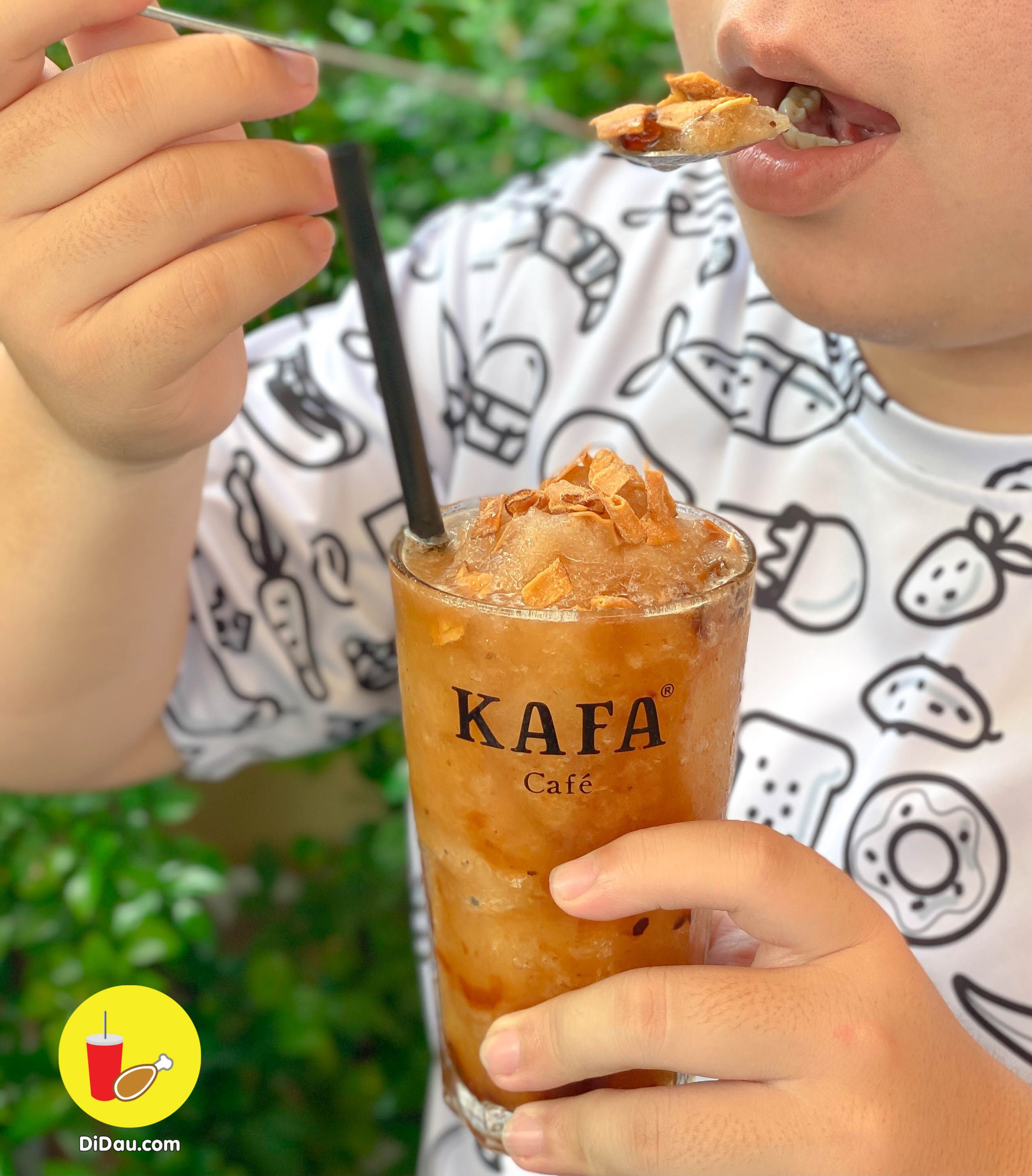 Đê mê tê tái với ME TUYẾT & MÊ TA ĐÀO mát lạnh của nhà KAFA, món đồ uống ngon lành bất chấp thời tiết - ảnh 7 de me te tai voi me tuyet & me ta dao mat lanh cua nha kafa, mon do uong ngon lanh bat chap thoi tiet - anh 7