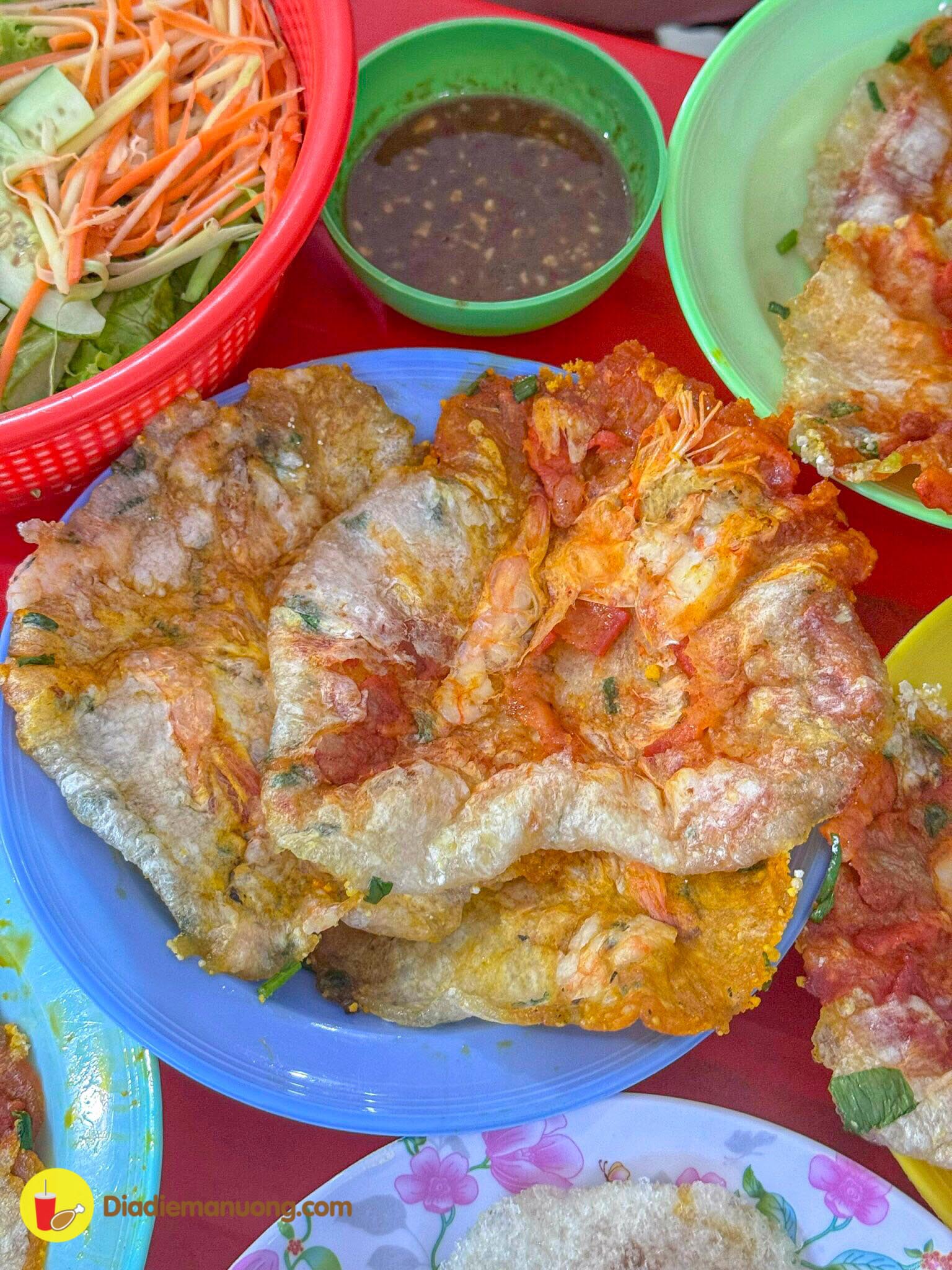 chuan vi goc banh ep hue tom thit an cuc cuon - anh 14