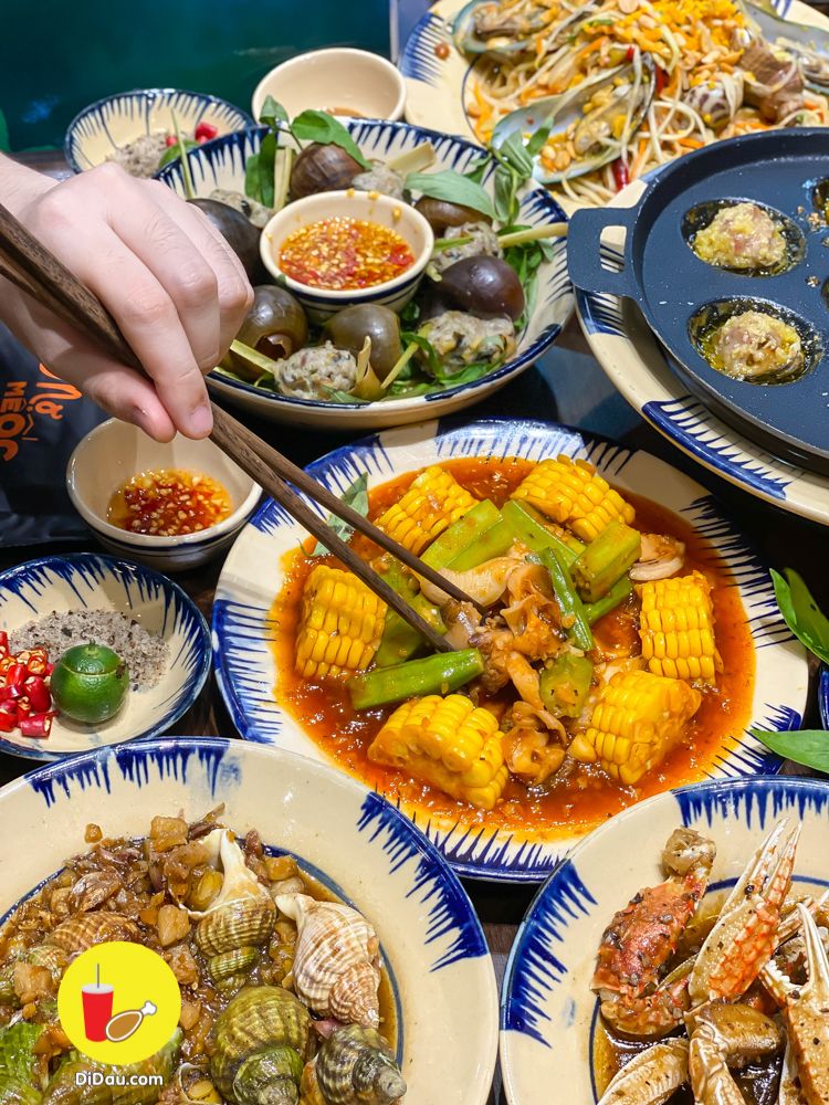 gioi foodbiz quan 1 hao huc trai nghiem tiem mo me oc cua hot streamer xemesis vua moi mo, oc ngon oc la ma gia chi tu 69k - anh 19