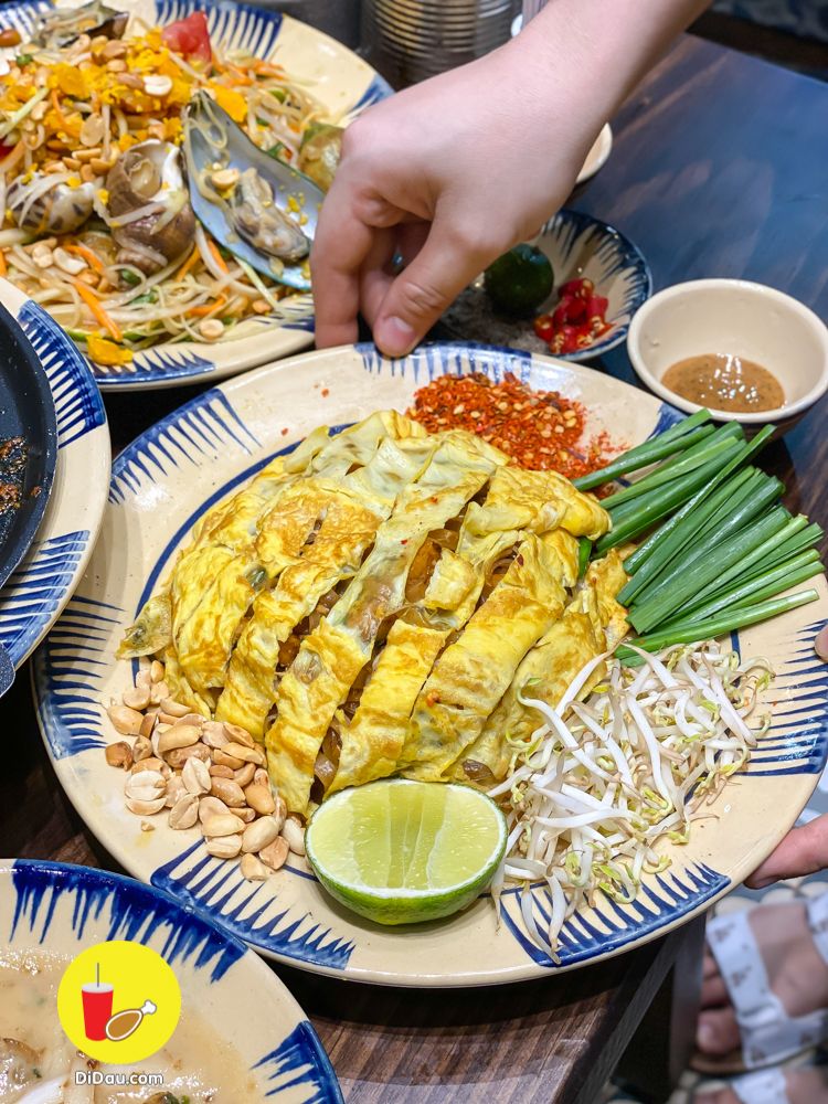 gioi foodbiz quan 1 hao huc trai nghiem tiem mo me oc cua hot streamer xemesis vua moi mo, oc ngon oc la ma gia chi tu 69k - anh 30