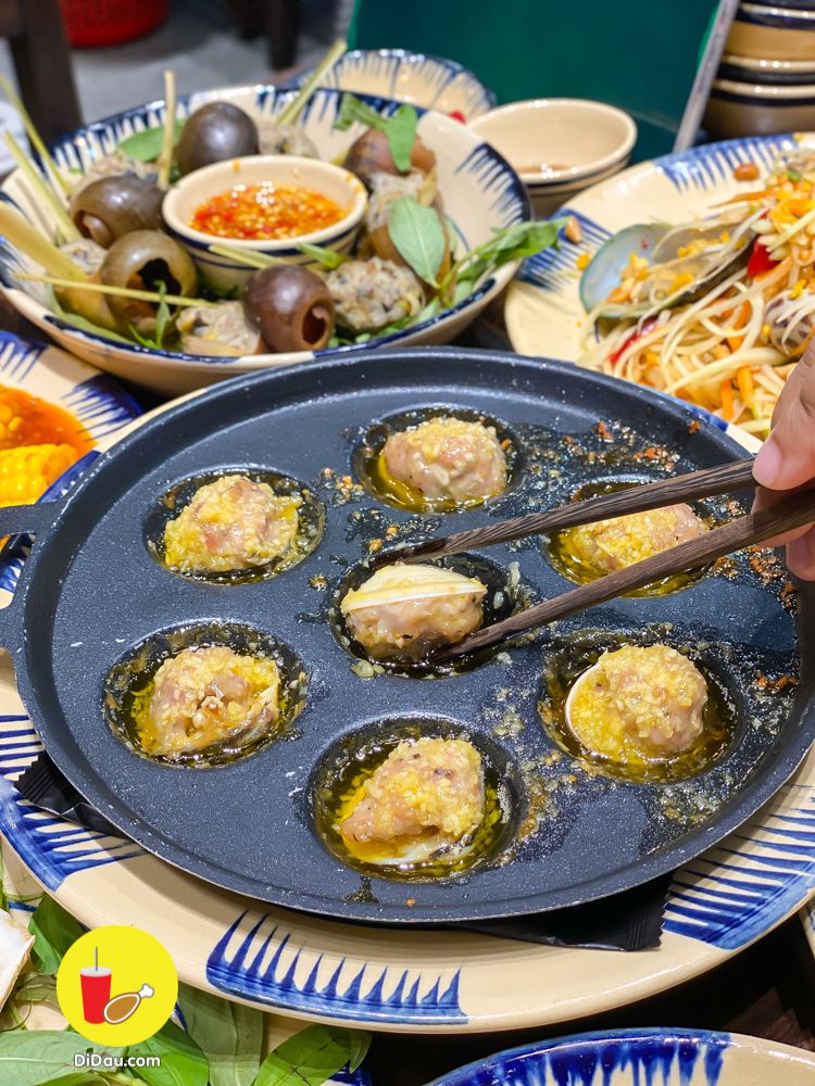 gioi foodbiz quan 1 hao huc trai nghiem tiem mo me oc cua hot streamer xemesis vua moi mo, oc ngon oc la ma gia chi tu 69k - anh 8