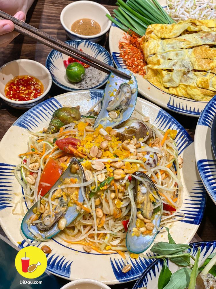 gioi foodbiz quan 1 hao huc trai nghiem tiem mo me oc cua hot streamer xemesis vua moi mo, oc ngon oc la ma gia chi tu 69k - anh 28