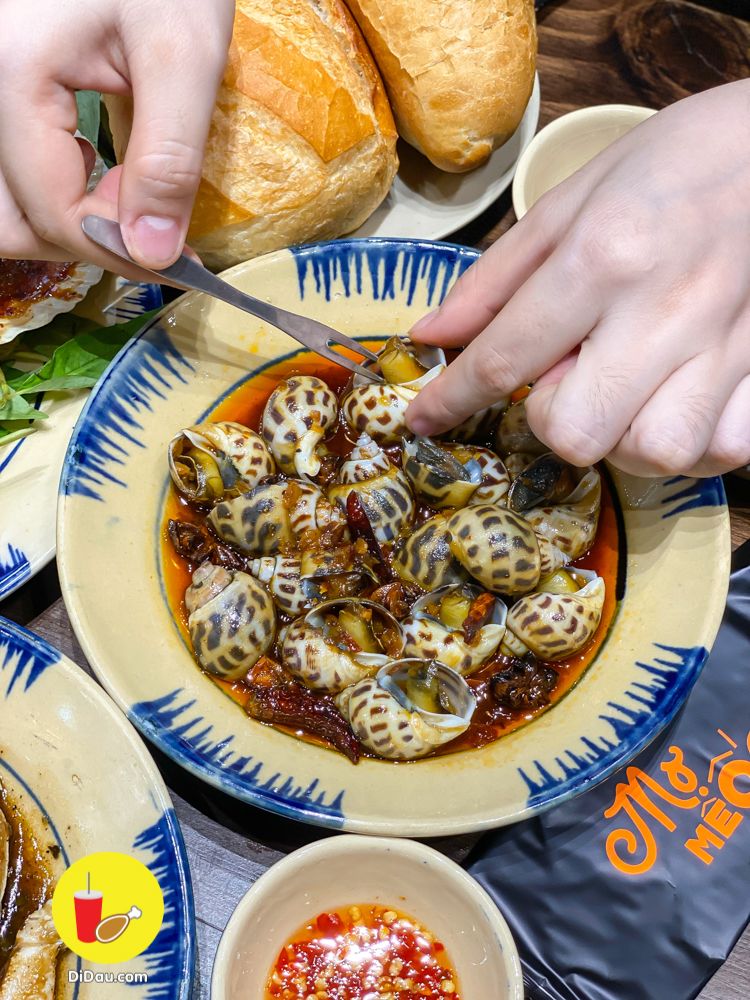 gioi foodbiz quan 1 hao huc trai nghiem tiem mo me oc cua hot streamer xemesis vua moi mo, oc ngon oc la ma gia chi tu 69k - anh 16