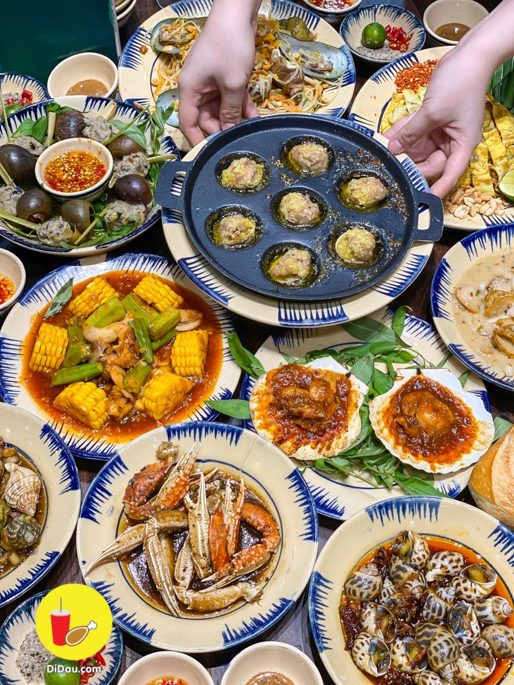 gioi foodbiz quan 1 hao huc trai nghiem tiem mo me oc cua hot streamer xemesis vua moi mo, oc ngon oc la ma gia chi tu 69k - anh 3