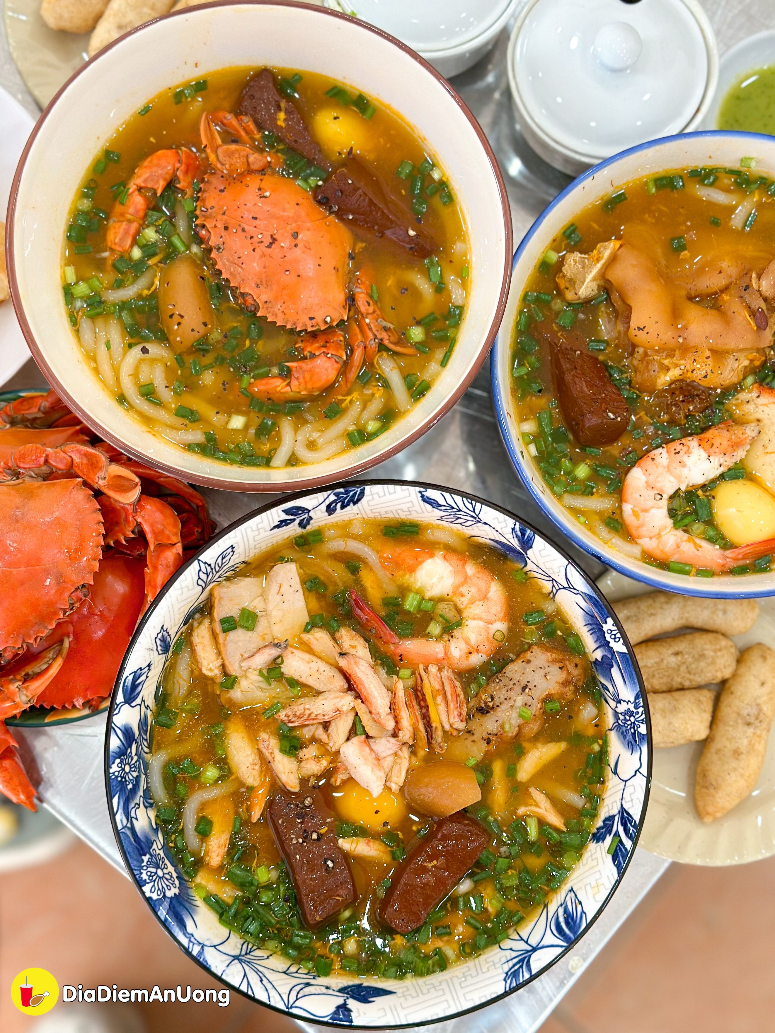 qua re banh canh cua nguyen con 35k/to chac thit, an e he khong lo xep vi o quan 6 - anh 10