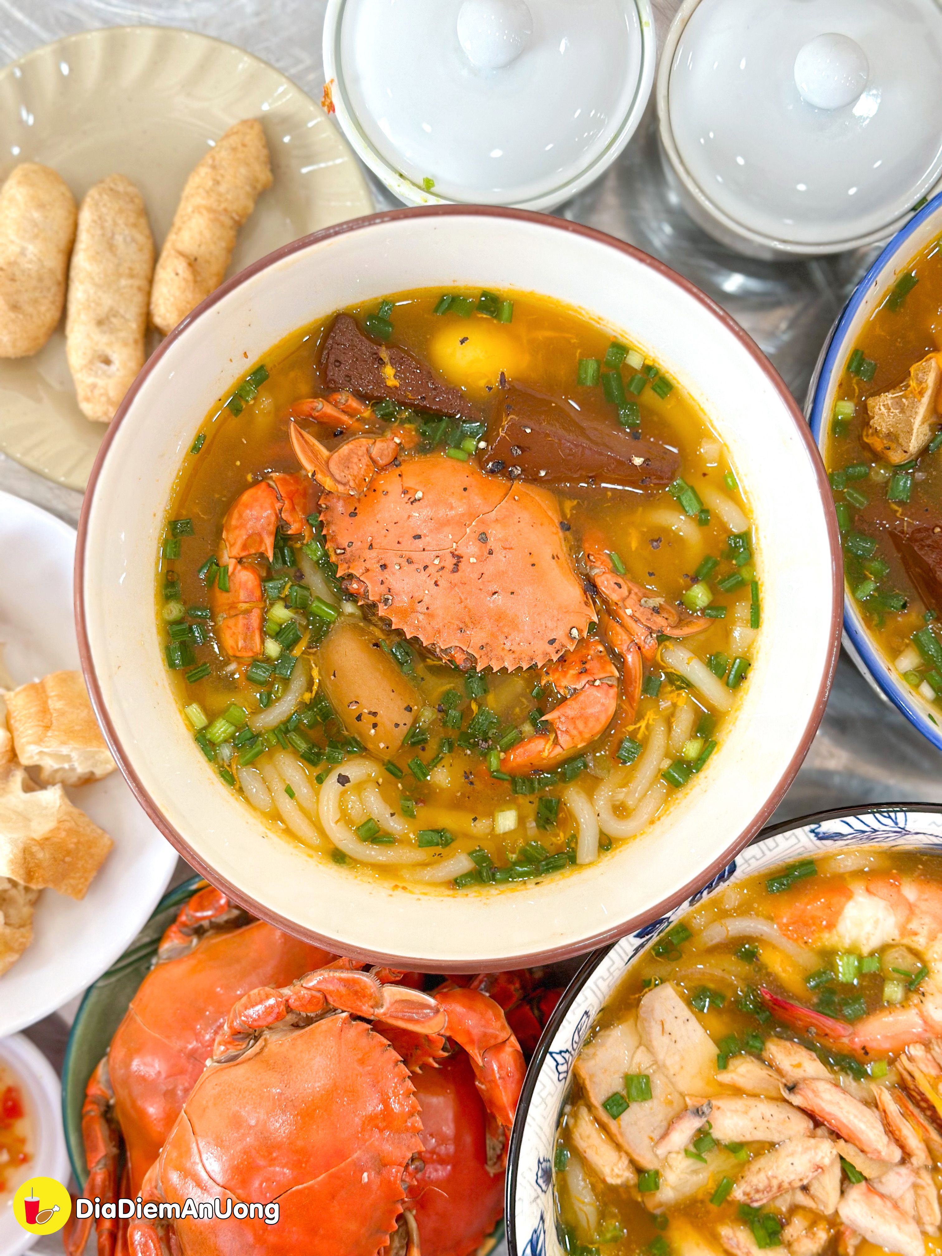 qua re banh canh cua nguyen con 35k/to chac thit, an e he khong lo xep vi o quan 6 - anh 16
